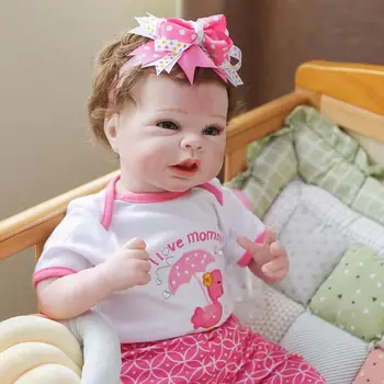 22 İnç 55 cm Yumuşak Silikon bebe Reborn bebek gerçekçi Bebek Kız Bebekler Görünümlü Yenidoğan Bebek Bebek Yürüyor Sevimli doğum günü hediyesi