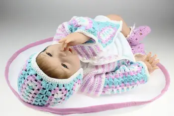 55 cm Reborn Baby Doll Gerçekçi Simülasyon Bebek Bebekler Oyuncaklar Kız Prenses Brinquedos Oyuncaklar Chrismas Mevcut Doğum Günü Düğün Hediyeleri