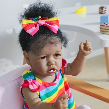 55 CM Tam Vücut Saskıa Yumuşak Silikon veya Yumuşak Bez Vücut El Detaylı Paiting El Köklü Saç Afrika Amerikan Bebek
