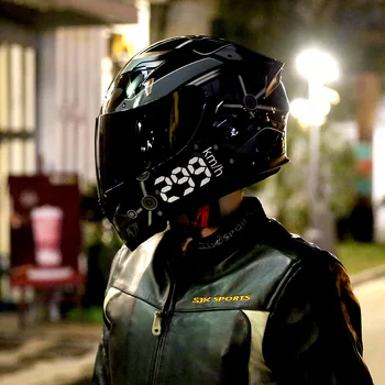 ABS Malzeme emniyet kaskı Erkek Kadın Elektrikli Motosiklet Tam Yüz Kask Kişilik Dört Mevsim Kış Motosiklet Kask