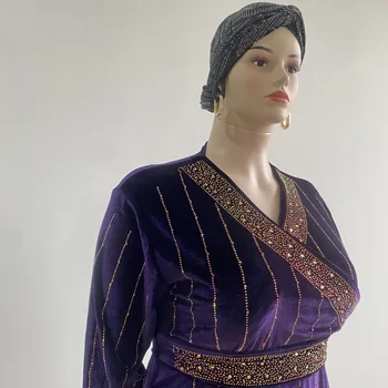 Kadınlar için afrika elbiseler Kadife Zarif Müslüman Elbise Kemer Detaylı İslam Abaya Parlak Mor Elbise Artı Boyutu Yüksek Bel