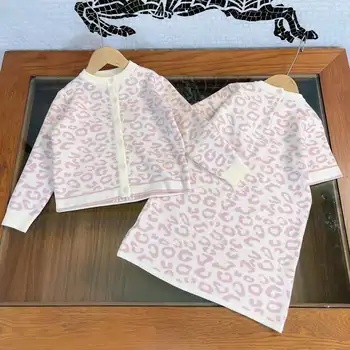 Kız Elbise Butik Kıyafet Tasarımcısı Çocuk Giyim Sonbahar Kış Çocuk Örme Kazak Kız Hırka Ceket Ceket 2 Parça Set