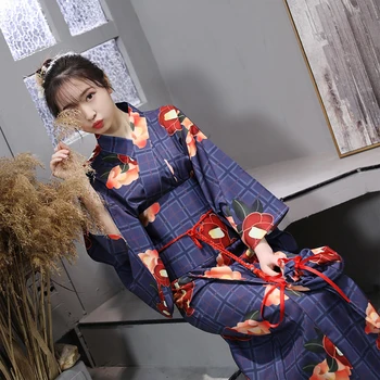 Seksi Kimono Cosplay Düğün Soyunma Kadın Japon Kimono Elbise Tavuskuşu Baskı Saten Ipek Yukata Banyo Robe Gecelik SL2078