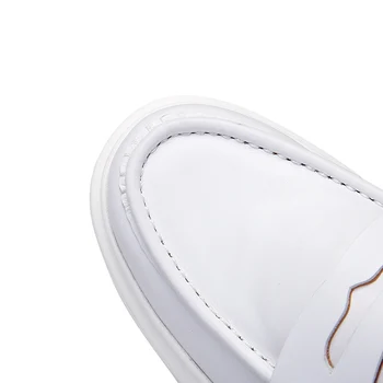 YUEHUARUİ Erkekler rahat ayakkabılar 2021 Moda Yaz Loafer'lar Erkekler Rahat ve Nefes Inek Deri Slip-On Kalın Taban Heightening